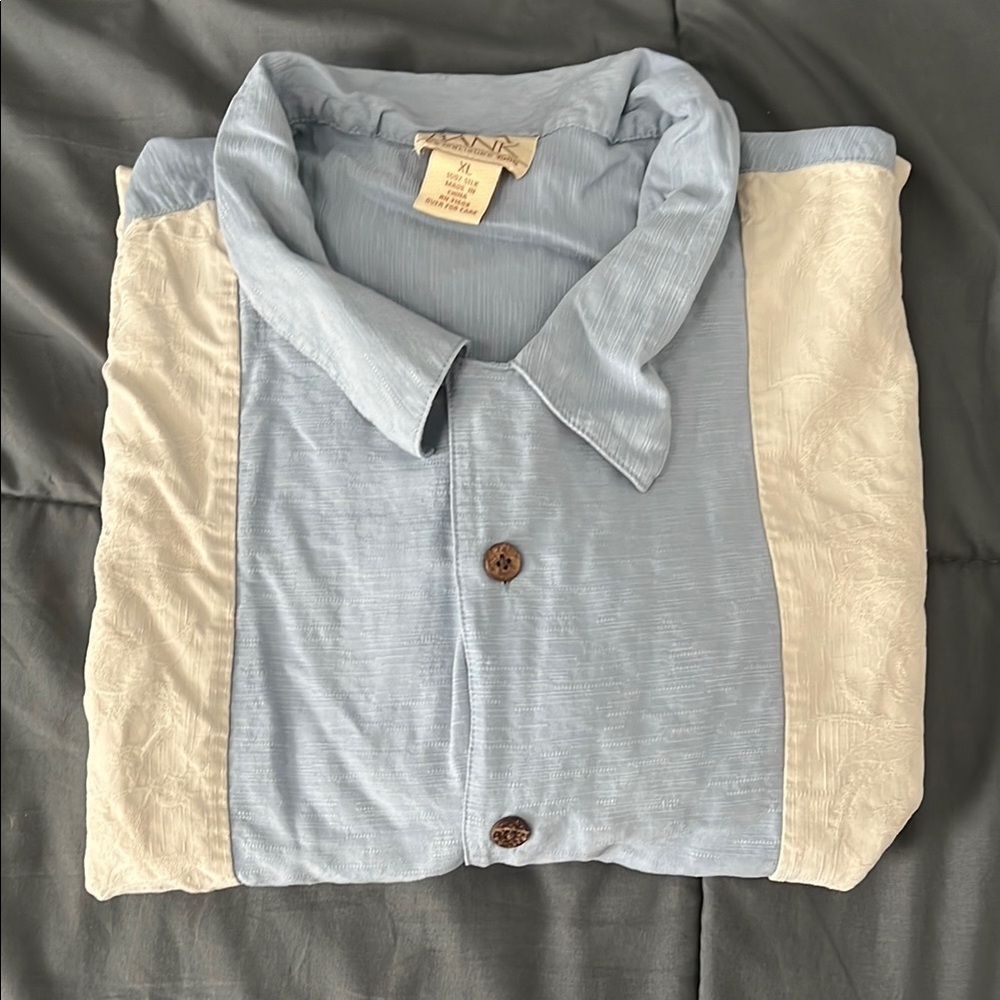 Jos A Bank Textured Silk Short Sleeve Button Down Size XL